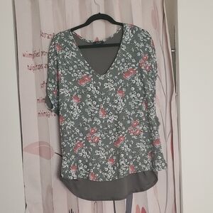 AUW Women's Charcoal and Scarlet Floral Blouse